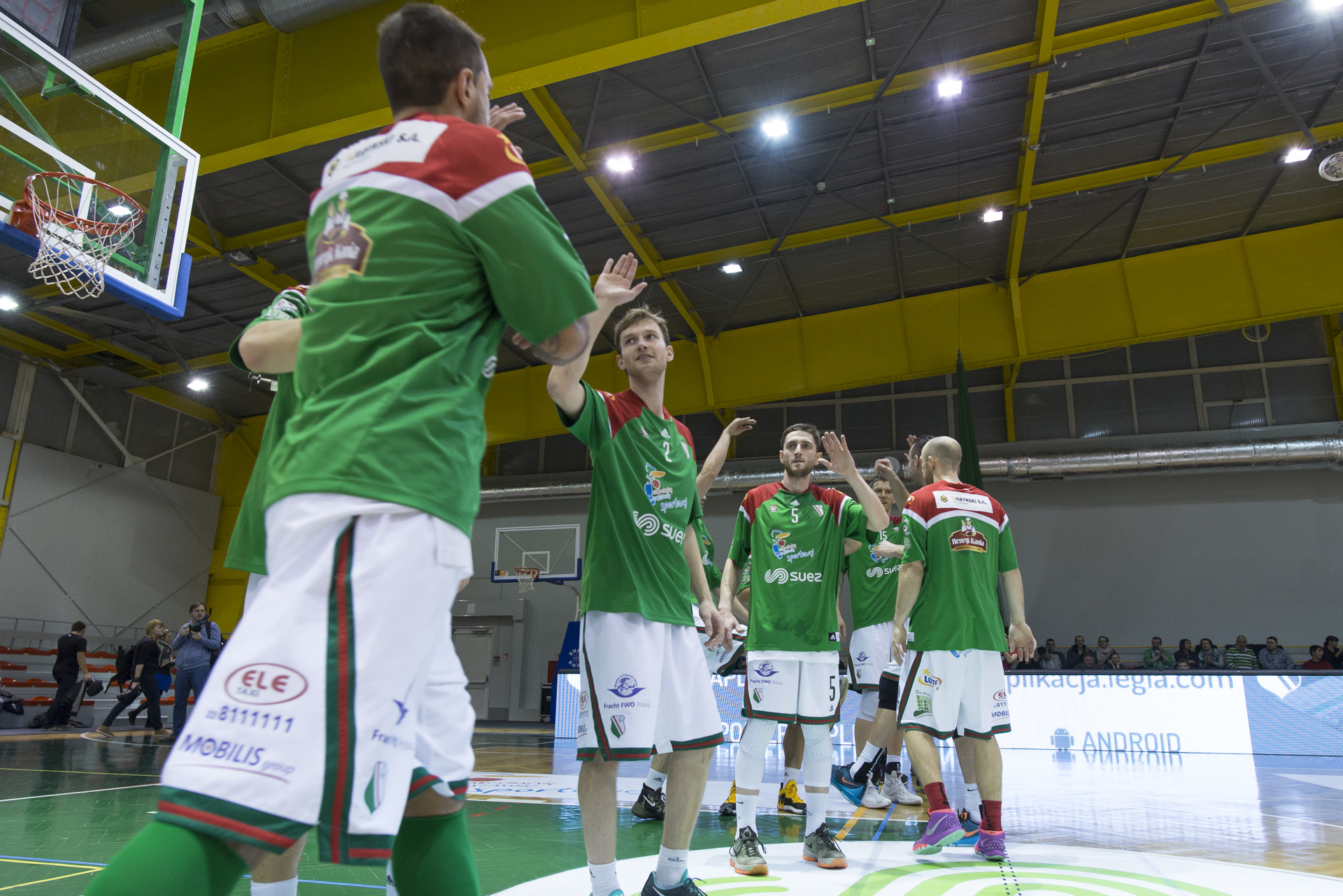 Mecz I ligi PZKosz pomiędzy AZS Romus Mickiewicz Katowice a Legią Warszawa. W hali na Bemowie Legia wygrała 107:70, dn. 23.12.2015.