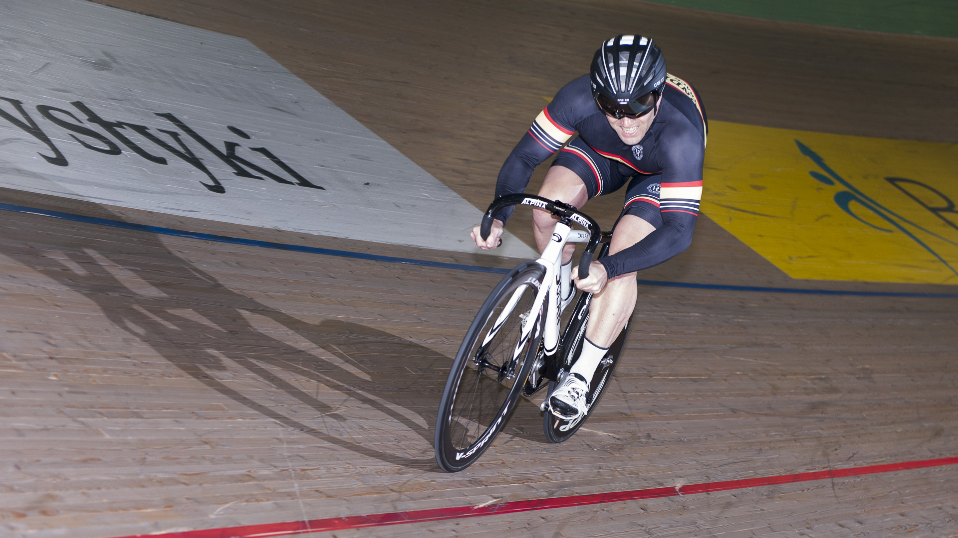 Track rider